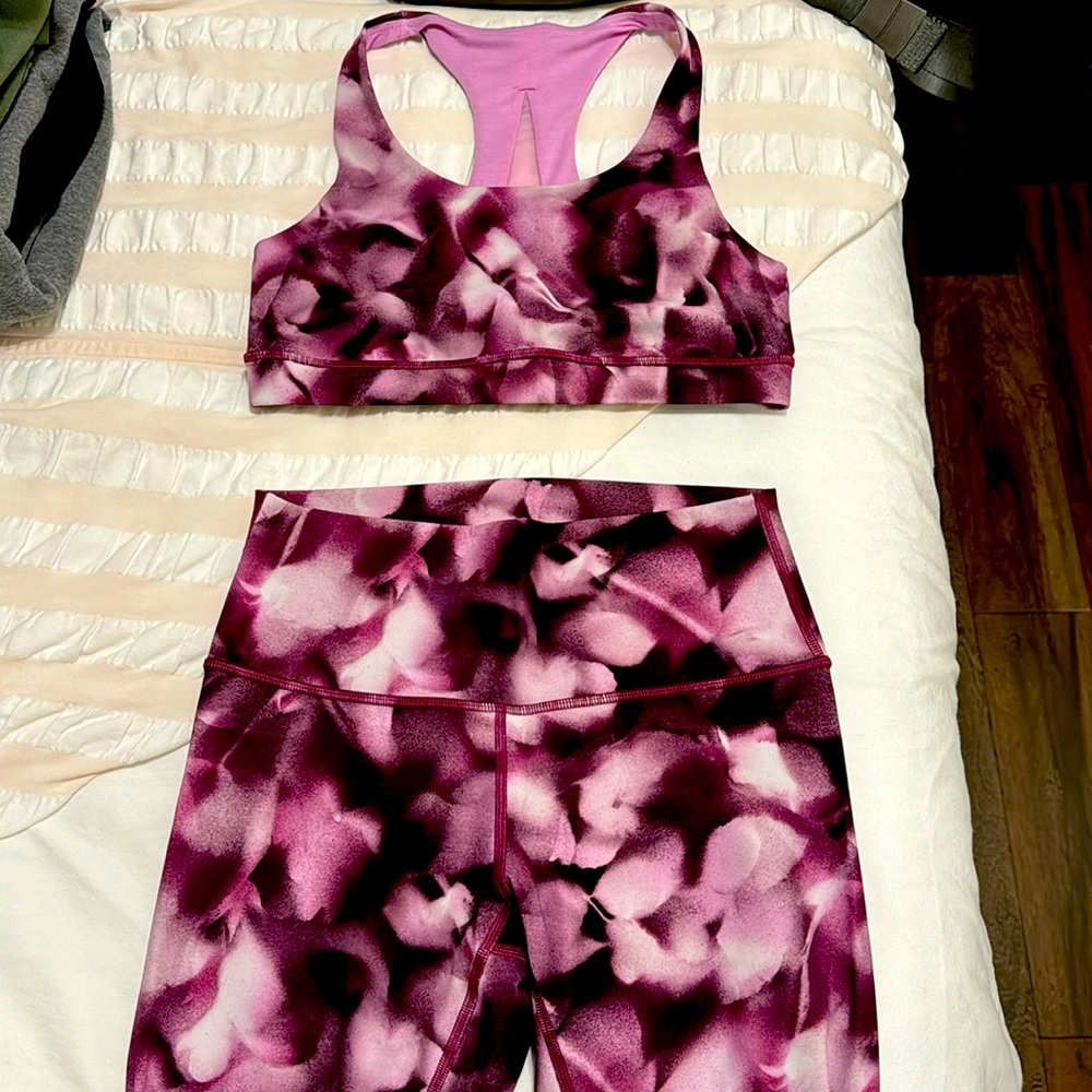 💜🤍LULULEMON MATCHING SET💜🤍